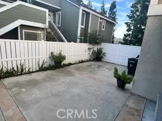 Photo #4: SR22256852 Listing