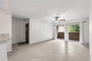 Photo #2: SR23049046 Listing 