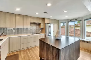 Photo #3: SR23055874 Listing 