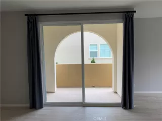 Photo #5: SR23067100 Listing 