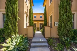 Photo #2: SR23068792 Listing 