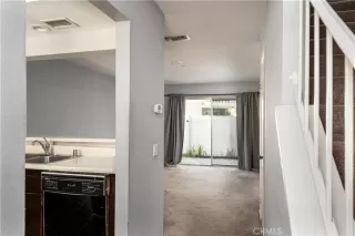 Photo #1: SR23084553 Listing