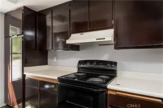 Photo #3: SR23084553 Listing