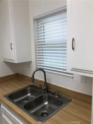 Photo #3: SR23117419 Listing