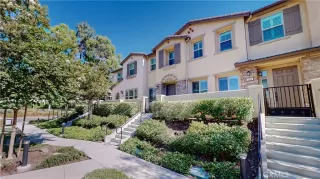 Photo #2: SR23171353 Listing 