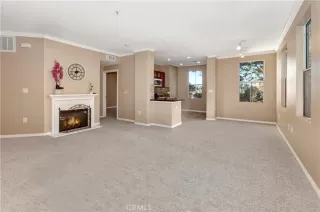 Photo #2: SR23198594 Listing 