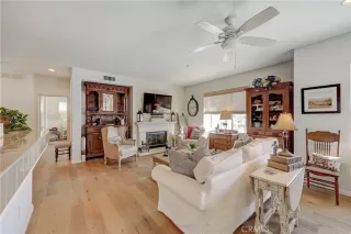 Photo #5: SR23221314 Listing 