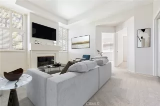 Photo #4: SR23230679 Listing 