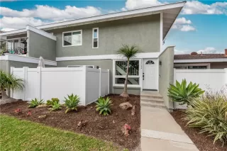 Photo #1: SR24047139 Listing