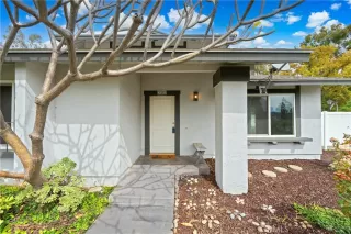 Photo #6: SR24051336 Listing 