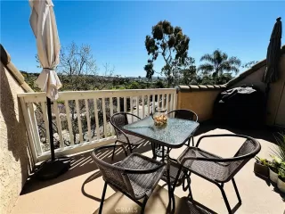 Photo #3: SR24064496 Listing 