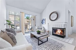 Photo #2: SR24144947 Listing 