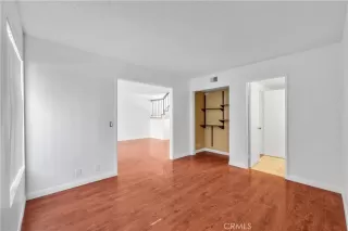 Photo #3: SR24195762 Listing 