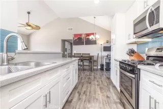 Photo #4: SR24210064 Listing 