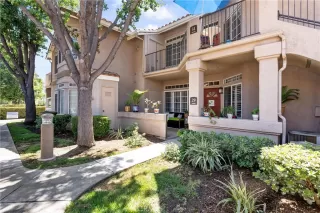 Photo #1: SR24210232 Listing 