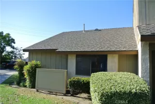 Photo #4: SR24217399 Listing 