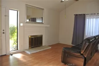 Photo #5: SR24217399 Listing 