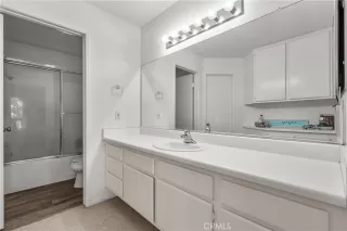 Photo #6: SR24250153 Listing 