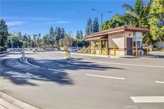 Photo #2: SR25017913 Listing