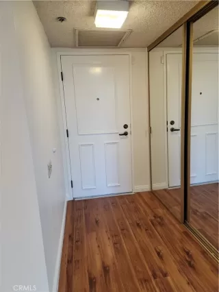 Photo #2: SR25034620 Listing 