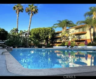 Photo #1: SR25057283 Listing