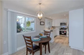 Photo #3: SR25069153 Listing 