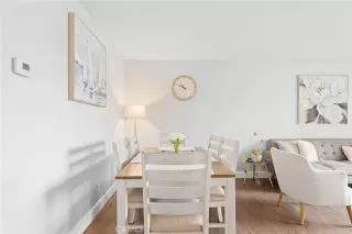 Photo #5: SR25077565 Listing