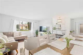 Photo #6: SR25077565 Listing