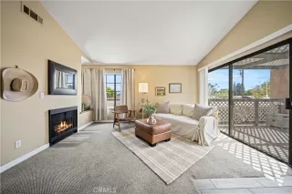 Photo #1: SR25112581 Listing 