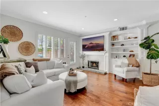 Photo #4: SR25132442 Listing 