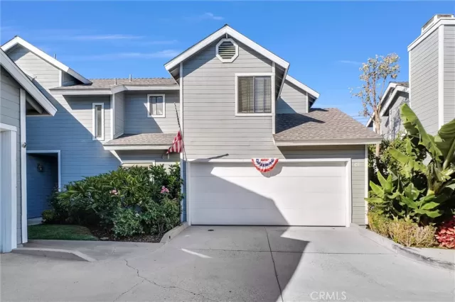 MLS: SR25192487 Condo For Sale