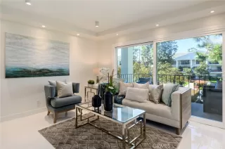 Photo #6: SR25193558 Listing 