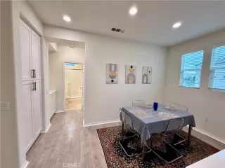 Photo #4: SR25248563 Listing 