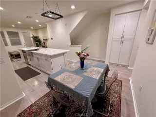 Photo #6: SR25248563 Listing 