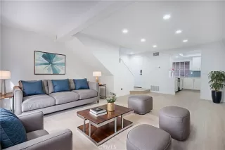 Photo #1: SR25254289 Listing 