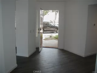 Photo #3: SR26006187 Listing 