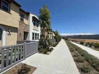 Photo #3: SR26020947 Listing 