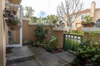 Photo #1: SR26024332 Listing 