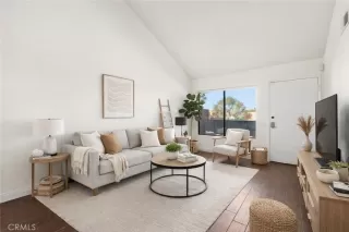 Photo #2: SR26038031 Listing 