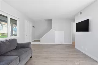 Photo #3: SR26053255 Listing 