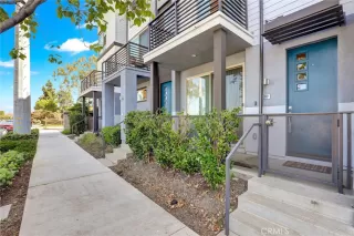 Photo #3: SR26057379 Listing 