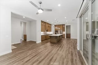 Photo #4: SR26074637 Listing 