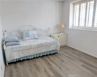 Photo #5: SR26075975 Listing 