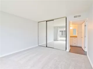 Photo #6: SR26080039 Listing 