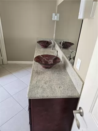 Photo #3: SR26086042 Listing 