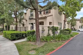 Photo #1: SR26096608 Listing