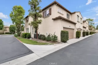 Photo #2: SR26096608 Listing