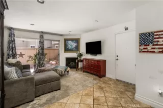 Photo #6: SR26110885 Listing 