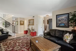 Photo #5: SW22177355 Listing 