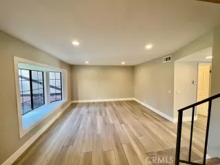 Photo #4: SW22243298 Listing